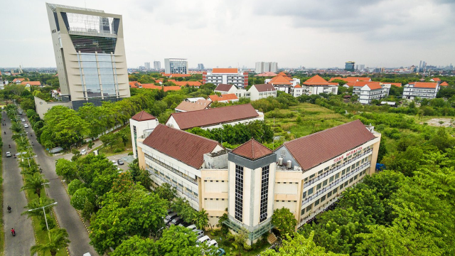 6 Universitas Terbaik di Surabaya yang Sering Jadi Pilihan Banyak Calon Mahasiswa